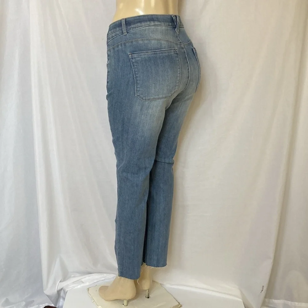 WIT & WISDOM Jeans Women’s Tummy Control Size 18W Raw Hem Ankle Skinny NWOT_7